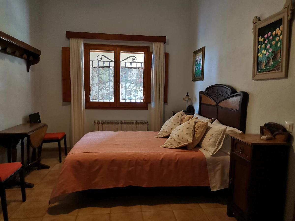 Mas Horta Prim Guest House Сант Пере Пескадор Екстериор снимка